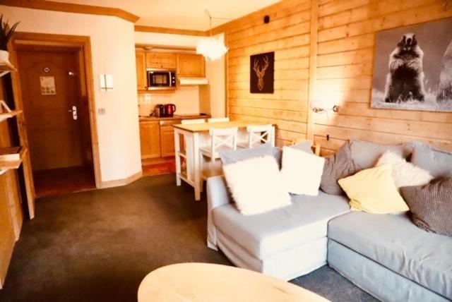 Premium 4 Bed Ski-In & Out Apartment Arc 1950 Les Arcs  Kamer foto